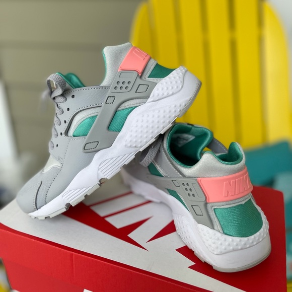 Nike Huarache Watermelon - Picture 3 of 5